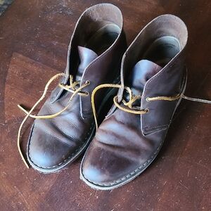 Clarks Brown Chukka Boots with Crepe Sole